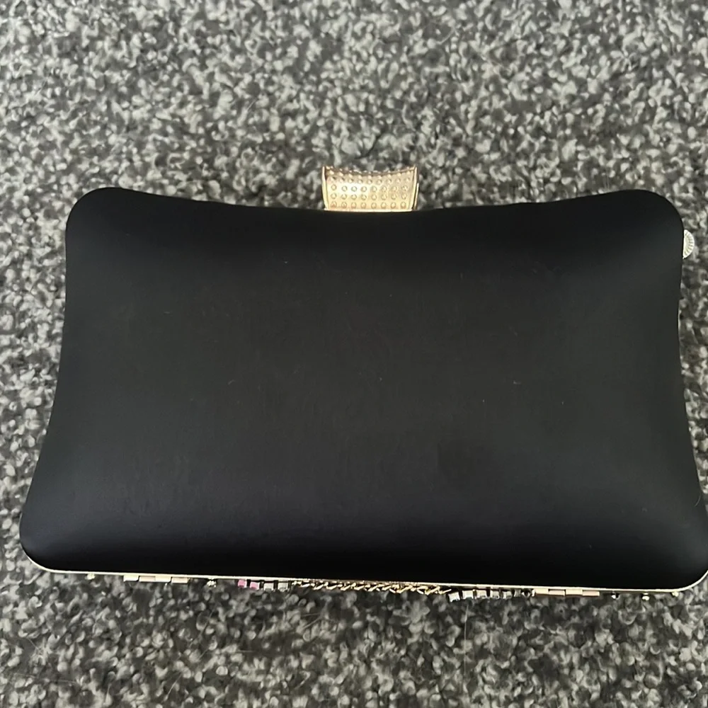 PARTY BAG - Picture 2 of 5